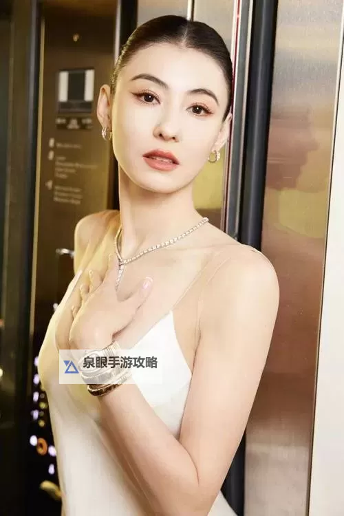 揭秘张怕芝的毛又多又密的秘密:她如何保持浓密秀发图1