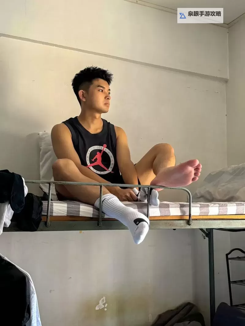 中国体育生宿舍GARY飞机:飞行梦想启航返乡记图1