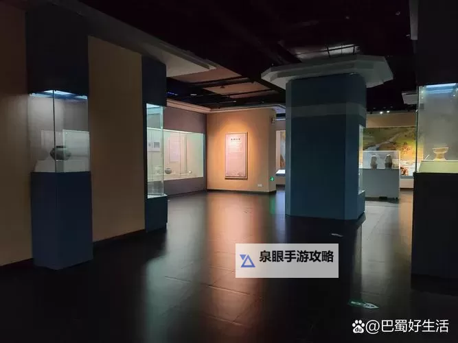 自己转过去趴下,PG抬起来竹尺的瞬间精彩镜头图1