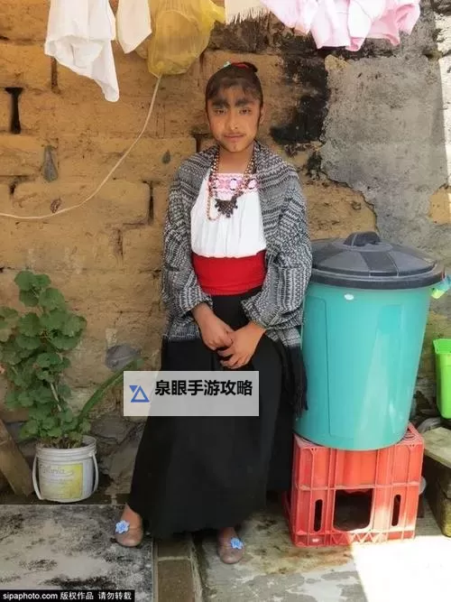 多毛老太太马日女人:奇特的生活故事与心灵映像图2