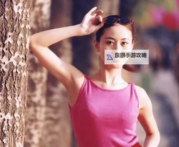 探索极致美感：最大胆女人体艺术的大胆突破图1