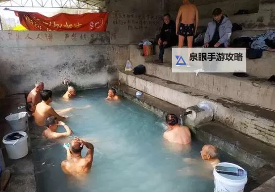 人人澡人：城市夜色下的道德边界与人性的拷问图1